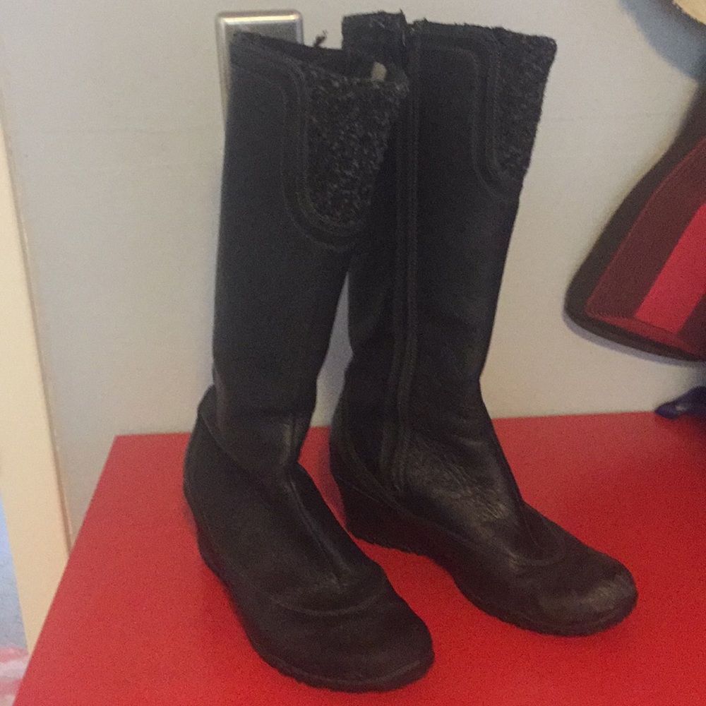 Black Merrill high winter boots, size 8